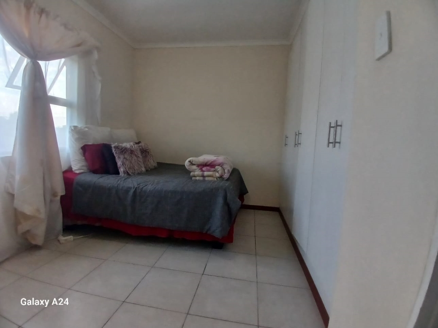 2 Bedroom Property for Sale in Graceland Eastern Cape